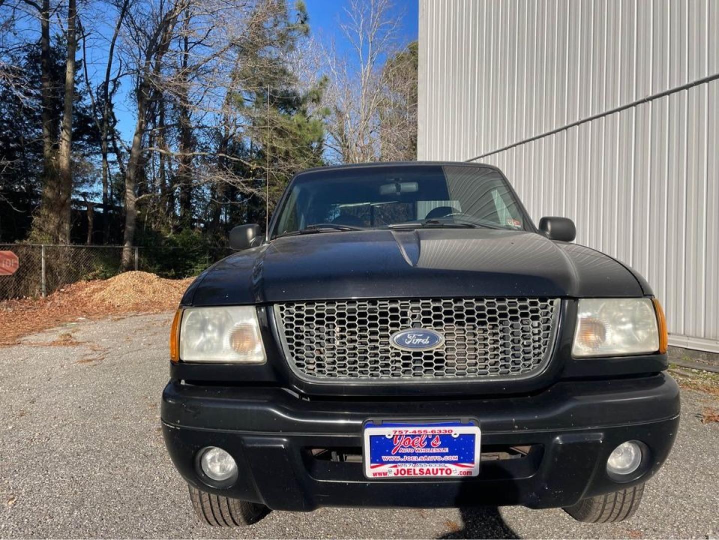 2002 Black /gray Ford Ranger (1FTYR14U72T) with an 3.0 V6 engine, Automatic transmission, located at 5700 Curlew Drive, Norfolk, VA, 23502, (757) 455-6330, 36.841885, -76.209412 - Photo#5